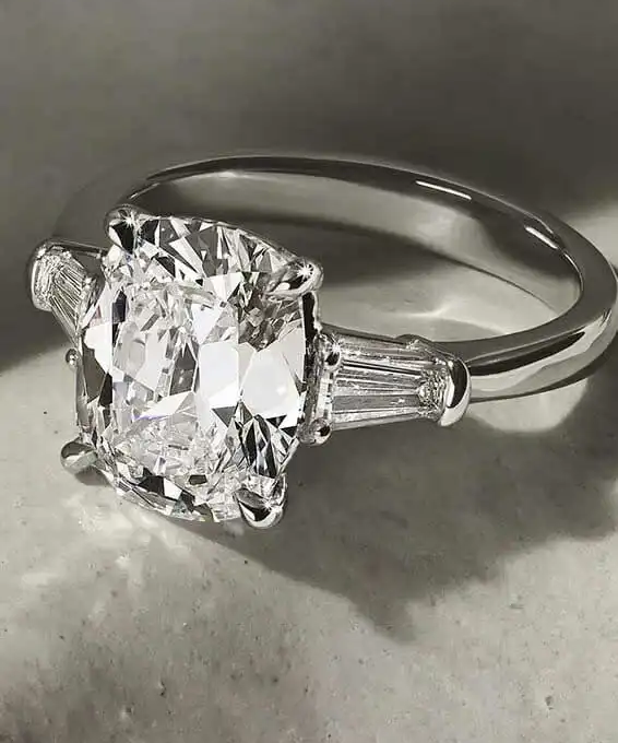 Engagement diamond jewelry