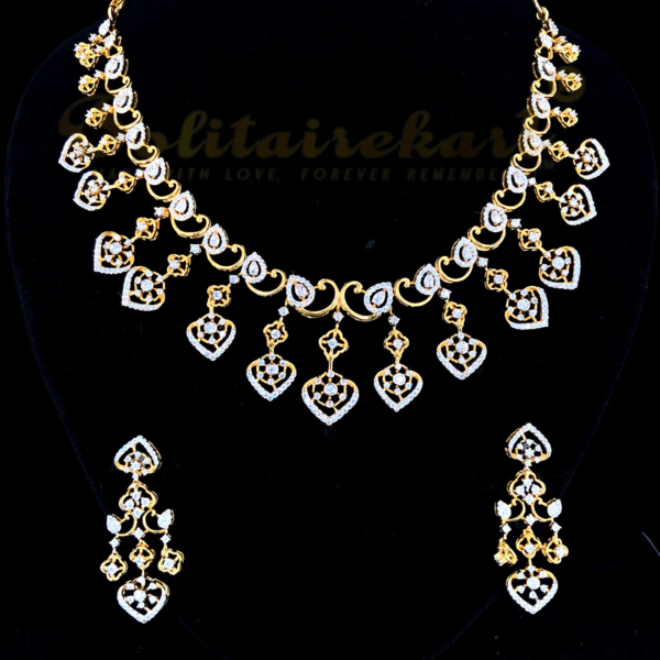 Radiant Majesty: The 18K Gold 6.16 CT Necklace with Stunning Natural Diamonds