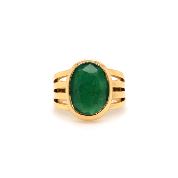 Emerald ring