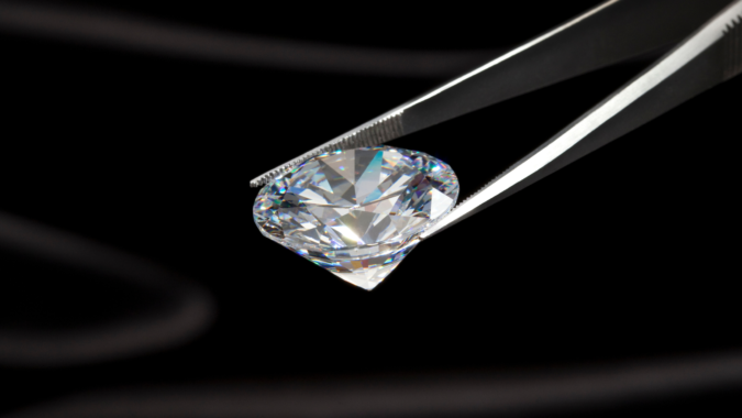 How to Identify if a Diamond Is Real or Fake